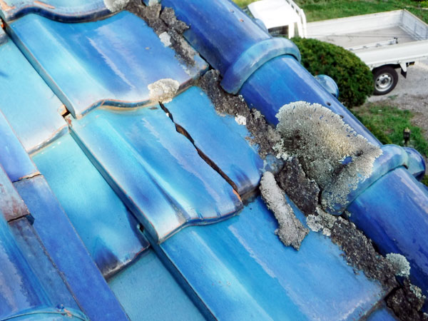 修理や取替工事が必要な屋根