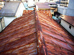 ガルバリウム鋼板屋根工事（施工前）